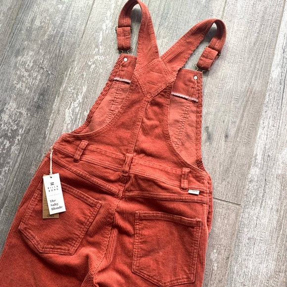🔥🔥BILLABONG - SALTY BLONDE ONE OF A KIND OVERALLS🔥🔥 - Picture 7 of 10